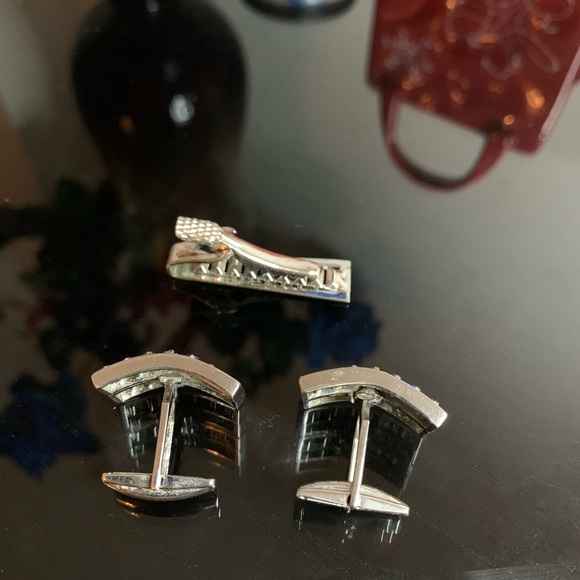 Blue crystals cuff links and tie pin💎💙 - Picture 6 of 11